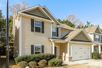 8 Misty Lea Dr in Dallas, GA - Foto de edificio - Building Photo