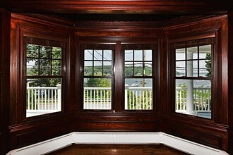 158 Woodbine Ave in Northport, NY - Building Photo - Building Photo