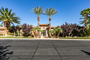 549 Regents Gate Dr in Henderson, NV - Building Photo