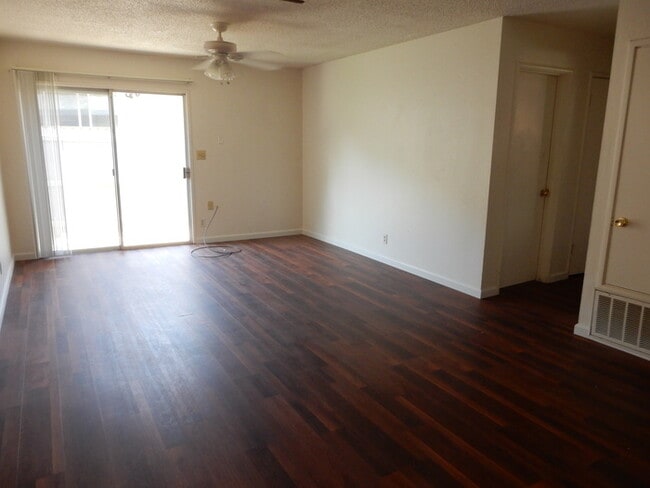 5322 Castle St in Fair Oaks, CA - Building Photo - Building Photo