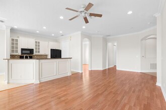 8098 NW 128th Ln in Parkland, FL - Building Photo - Building Photo