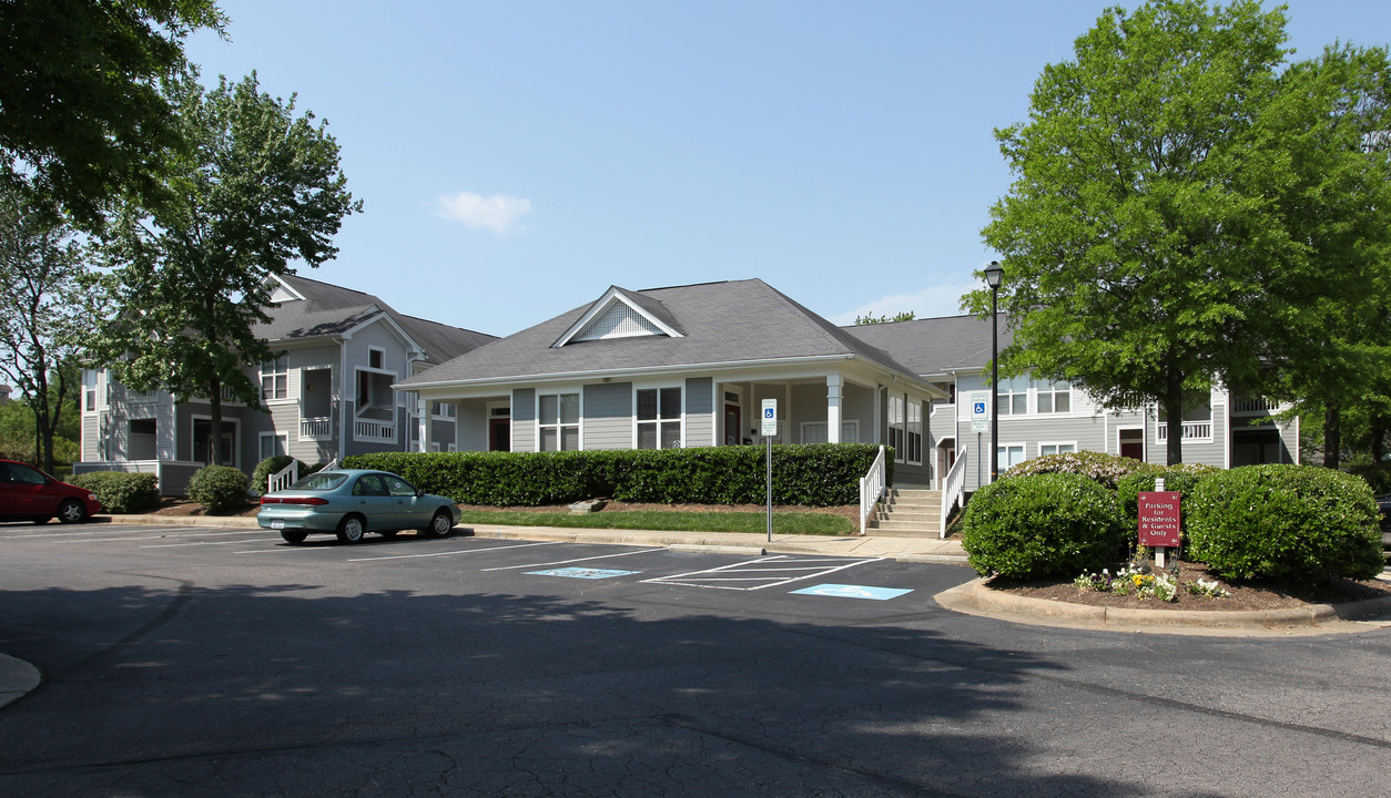 Avonlea Apartments in Raleigh, NC - Building Photo