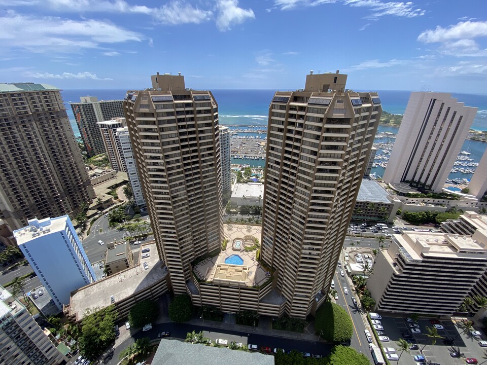 1778 Ala Moana Blvd, Unit 3217 in Honolulu, HI - Foto de edificio