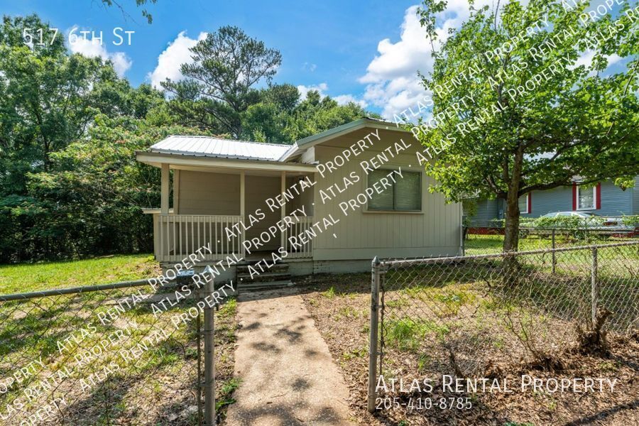 517 6th St in Docena, AL - Building Photo