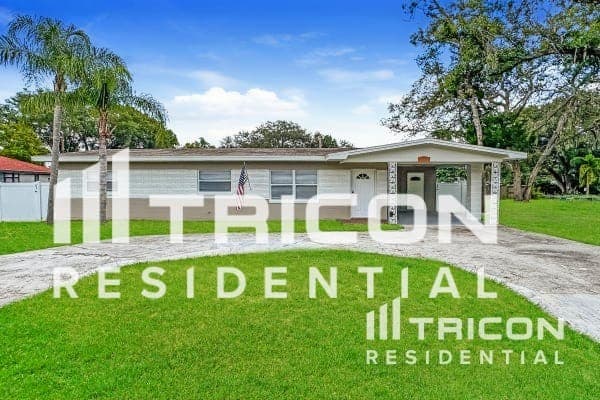 property at 12943 N Oregon Ave