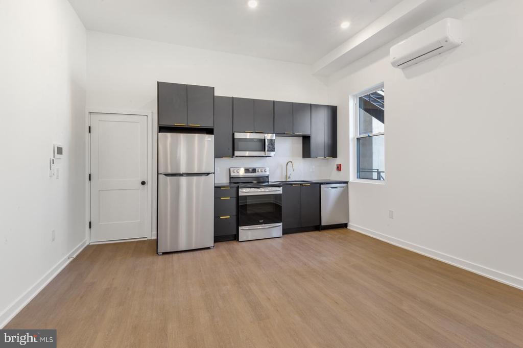1134 Pine St in Philadelphia, PA - Building Photo