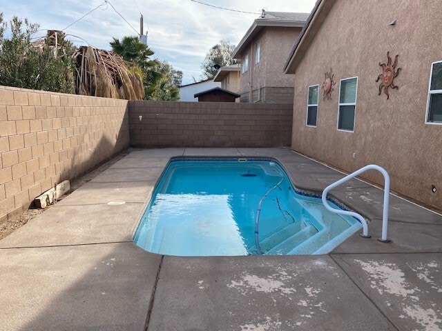 property at 7850 S Oriole Dr