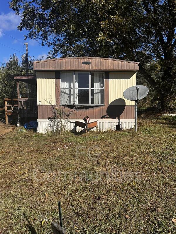 1815 Conley Rd in Morganton, NC - Building Photo - Building Photo