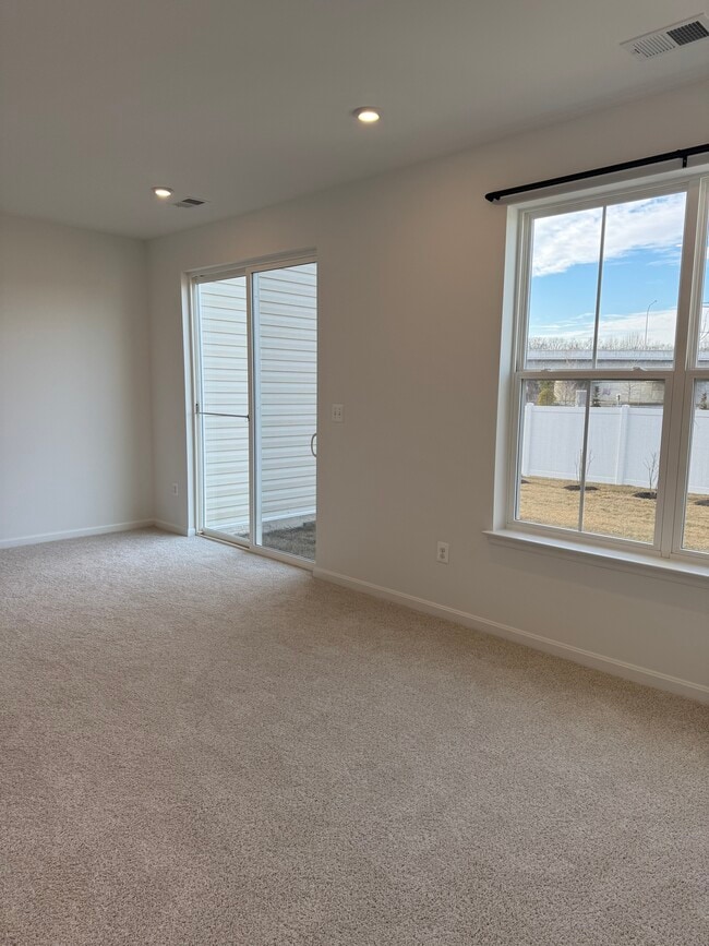 208 Douglas Wy in Middletown, DE - Building Photo - Building Photo