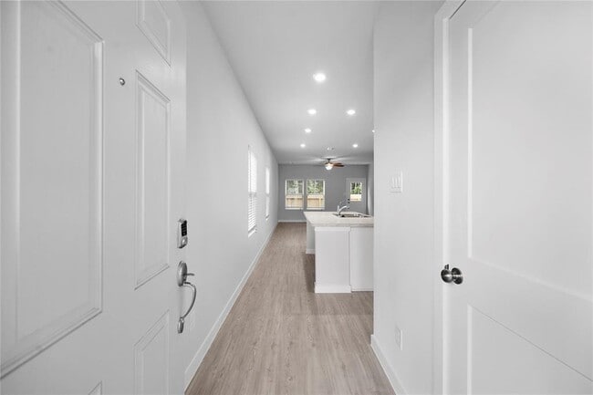 16886 Pandora Wy in Porter, TX - Building Photo - Building Photo