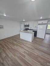 547 Fourth St in Crossville, TN - Building Photo - Building Photo