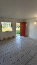 6259 Paradise Valley Rd in Cresco, PA - Building Photo - Building Photo