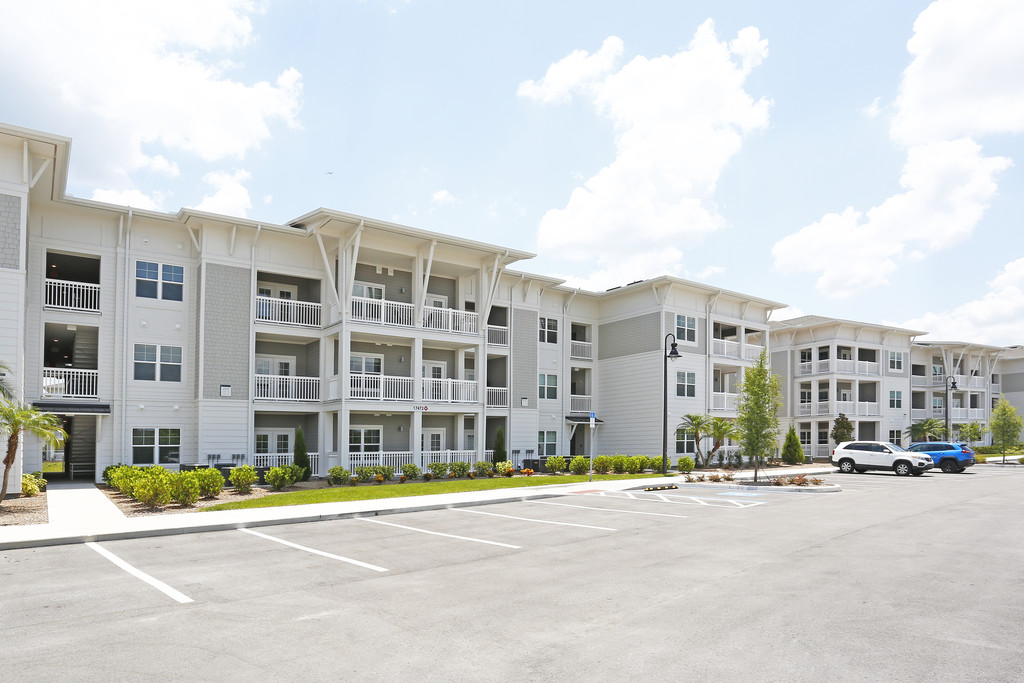 The Iris at Northpointe Apartments in Lutz, FL