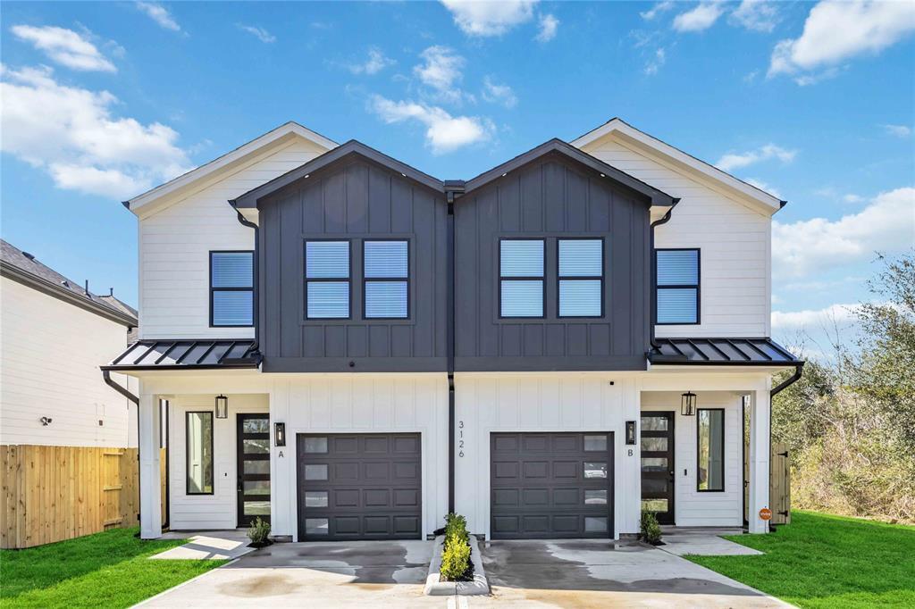 3126 Erica Ln in Houston, TX - Building Photo