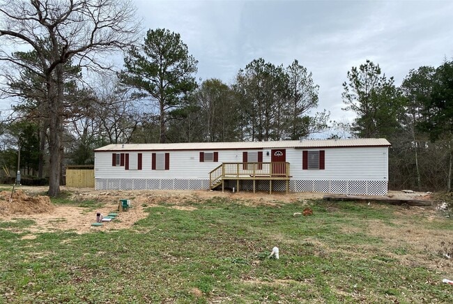 property at 16066 N Loop Dr