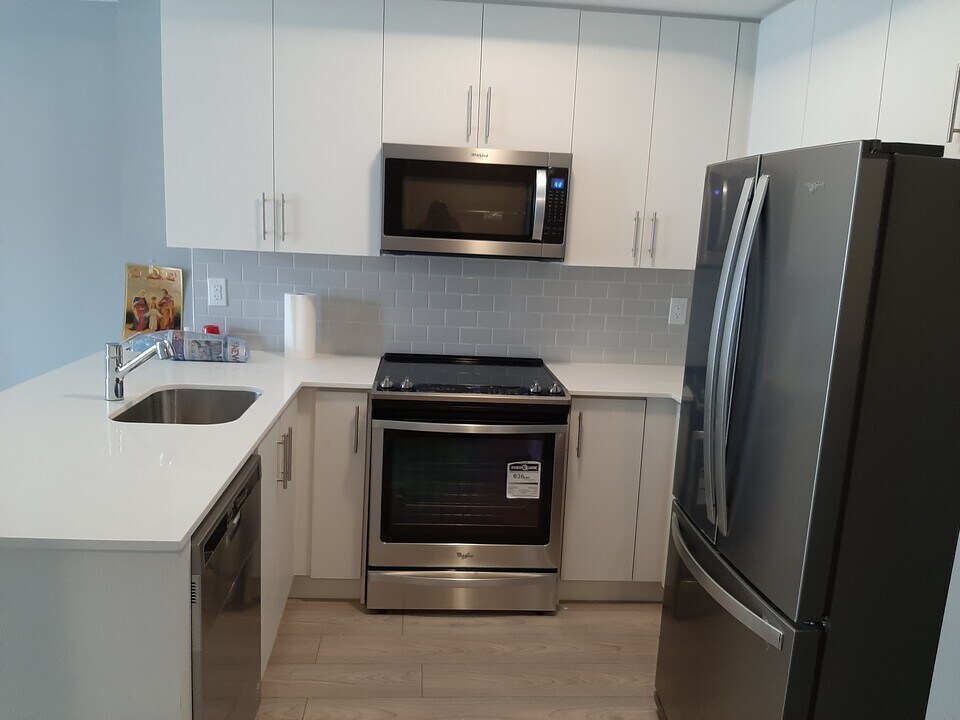 3473 Widdicombe Way in Mississauga, ON - Building Photo