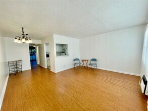 6 Keswick A in Deerfield Beach, FL - Building Photo - Building Photo