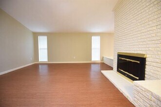 13021 Mitchwin Rd in Farmers Branch, TX - Building Photo - Building Photo