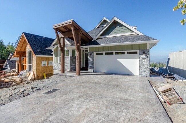 50449 Kingston Dr in Chilliwack, BC - Building Photo - Building Photo