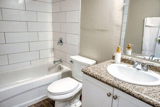 Silverbirch Apartments in Waterloo, ON - Building Photo - Building Photo