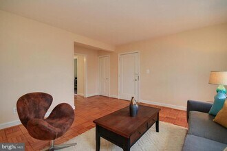 2712 Ordway St NW in Washington, DC - Building Photo - Building Photo