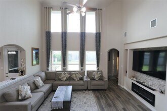 7519 Irby Cobb Blvd in Richmond, TX - Building Photo - Building Photo