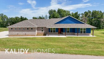 1724 Salma Rd in Choctaw, OK - Building Photo