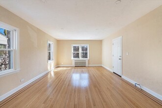 57 Putnam Ave in Yonkers, NY - Building Photo - Building Photo