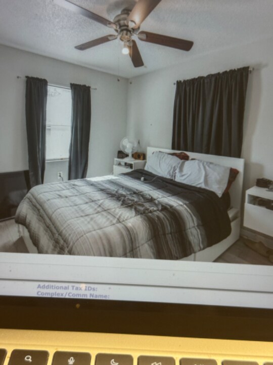 9725 Alsobrook Ave in Riverview, FL - Building Photo