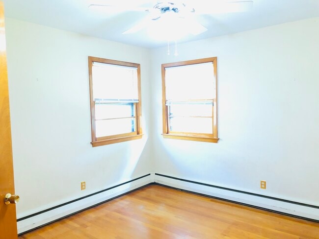 3112 Belmont Ave in Vestal, NY - Building Photo - Building Photo