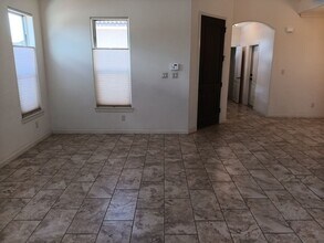 6900 Walnut Creek Rd NE in Albuquerque, NM - Foto de edificio - Building Photo