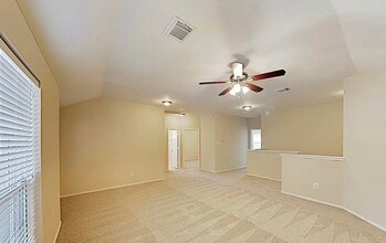 9710 Haleys Comet Cir in Tomball, TX - Building Photo - Building Photo