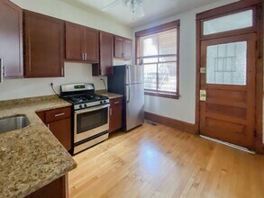 3639 N Paulina St, Unit 3637-1 in Chicago, IL - Building Photo - Building Photo