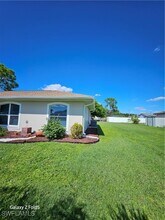 1642 Cheshire Cir N in Lehigh Acres, FL - Building Photo - Building Photo