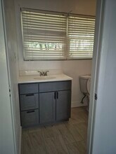 5311 Luna Vista Dr in New Port Richey, FL - Building Photo - Building Photo