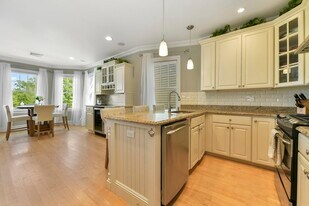 29 M St, Unit 3 in Boston, MA - Building Photo