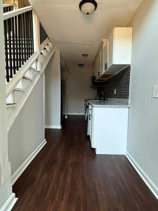 2832 Shell Bark Rd in Decatur, GA - Building Photo - Building Photo