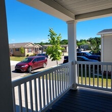 6225 Imperial Dr in Fenton, MI - Building Photo - Building Photo