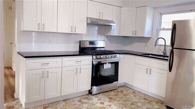 11-31 129th St-Unit -1FL in Queens, NY - Building Photo - Building Photo