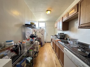 732 W Roscoe St in Chicago, IL - Building Photo - Building Photo