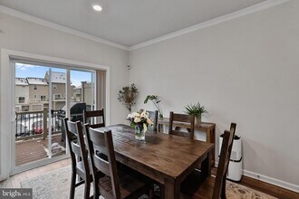 865 Weald Way in Clarksburg, MD - Building Photo - Building Photo