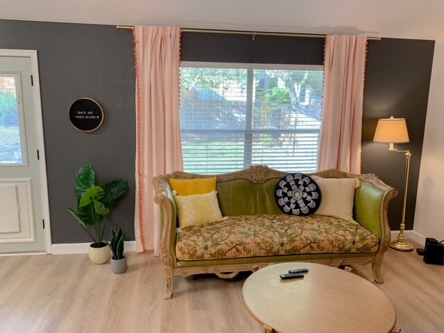 2004 Melissa Oaks Ln in Austin, TX - Building Photo