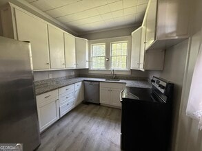 44 W Howell St in Hartwell, GA - Building Photo - Building Photo