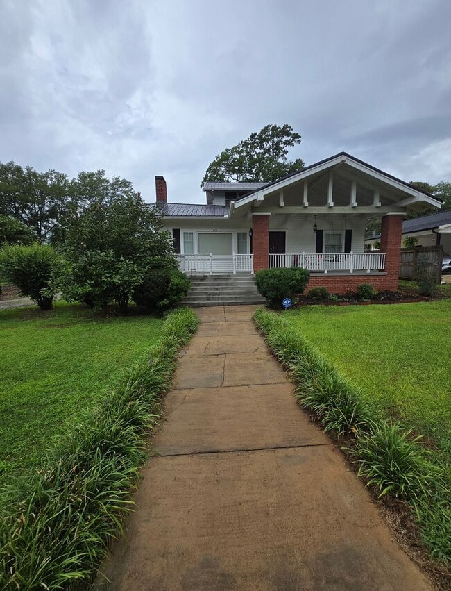 property at 808 Highland Ave