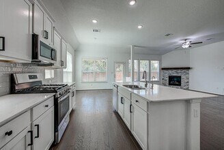 105 Venti Cove in Andice, TX - Building Photo - Building Photo