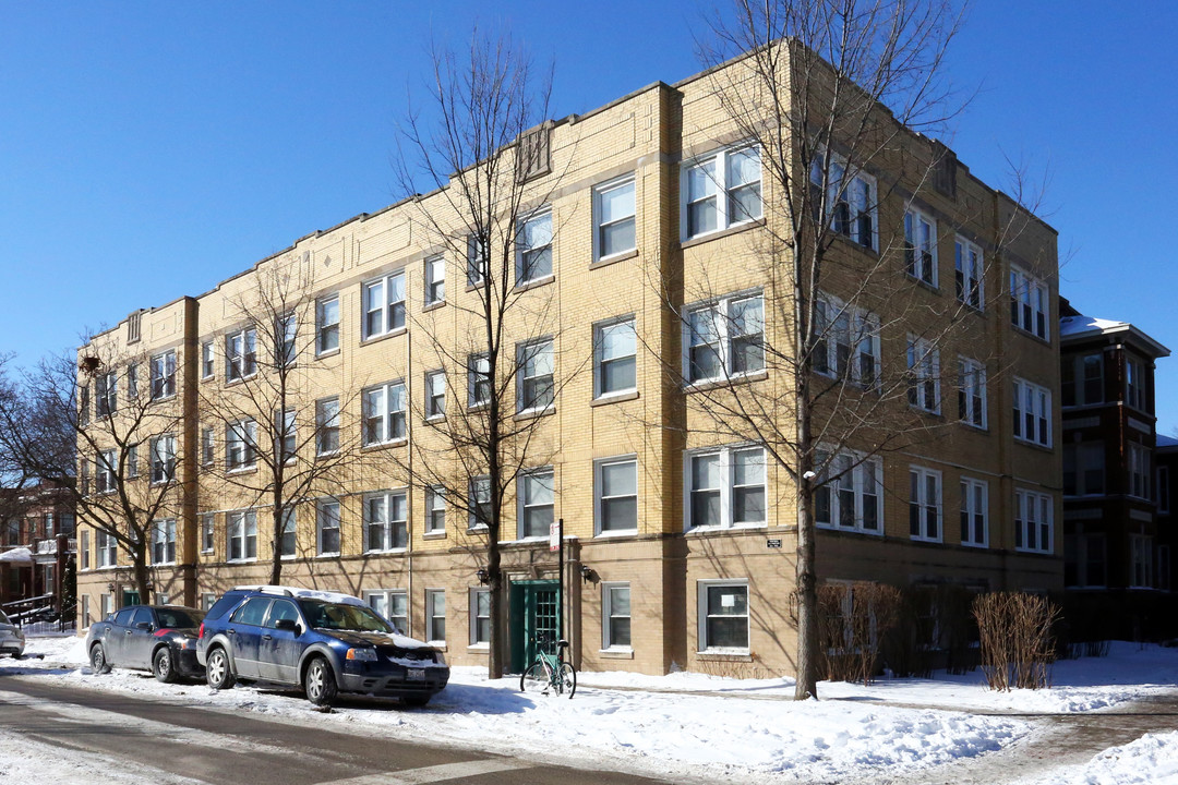 4554 N Maplewood Ave in Chicago, IL - Building Photo