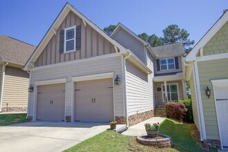 1471 Micahs Way N in Spring Lake, NC - Building Photo - Building Photo