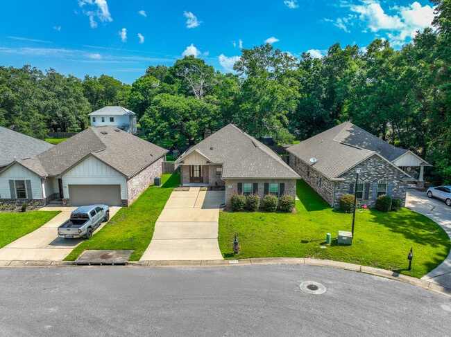 property at 3928 Fielding Ct