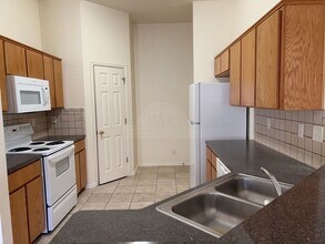 4303 Elms Run Cir in Killeen, TX - Building Photo - Building Photo