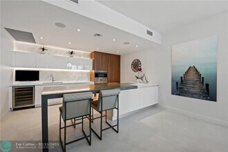 701 S Fort Lauderdale Beach Blvd in Fort Lauderdale, FL - Building Photo - Building Photo